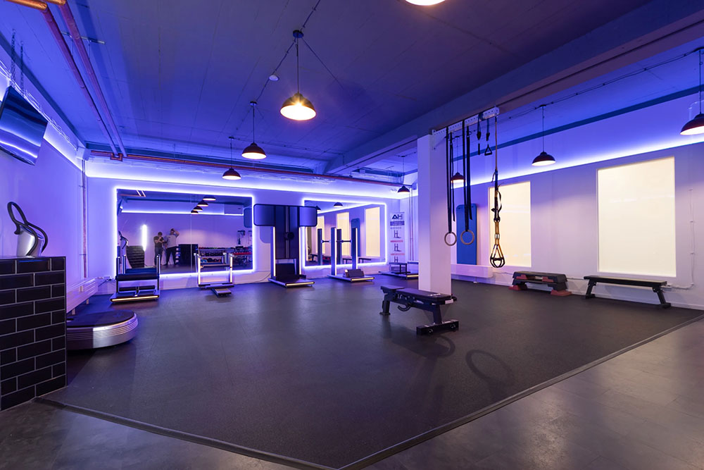 Ein Raum mit Egym Flexx